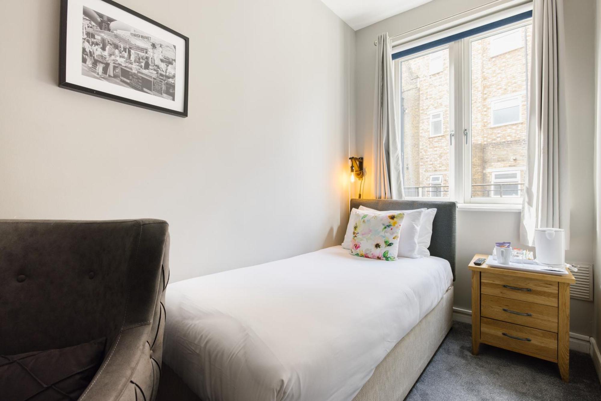Borough High Street Rooms Londra Exterior foto