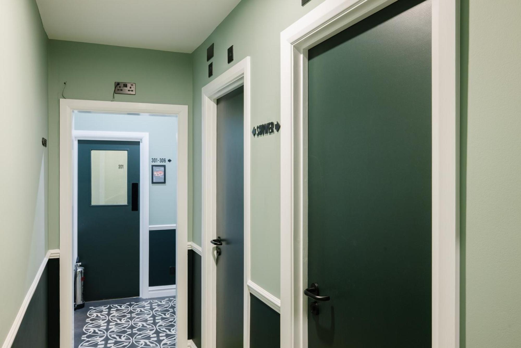 Borough High Street Rooms Londra Exterior foto